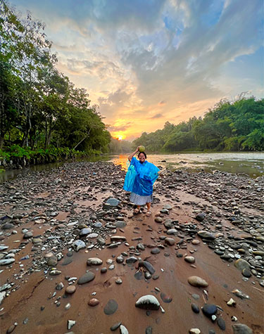 Kristal Angeles in Indonesia.