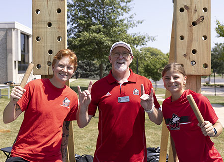 Acting Dean Bill Pitney enjoys Sunday’s Welcome Back Picnic.