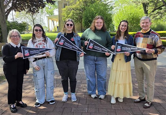 After the event, Dean Mary Earick and Professor Emeritus Jerry Johns recognized the Jerry L. Johns Reading Student Teacher Scholars: Ashley Schirmer, Madilyn Schultz, Madysen Schowalter and Jaydin Bieszczad (not pictured: Leah Stanton).
